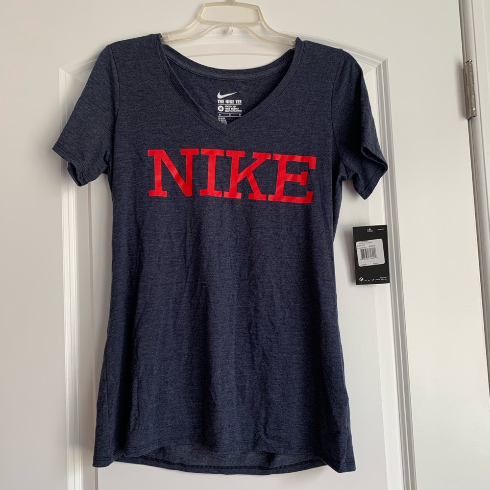 NWT Nike V Neck T Shirt Navy Medium